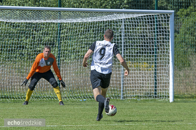 LKS Ciechów - Zjednoczeni Łowęcice