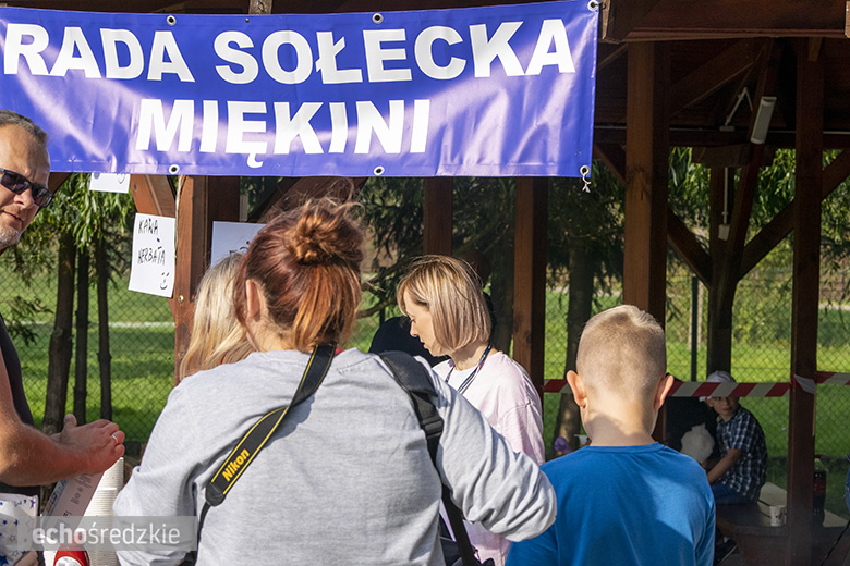 Piknik charytatywny w Miękini