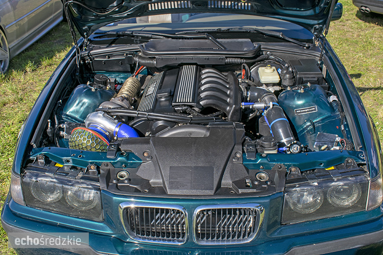 Charytatywny zlot samochodów modyfikowanych w Malczycach