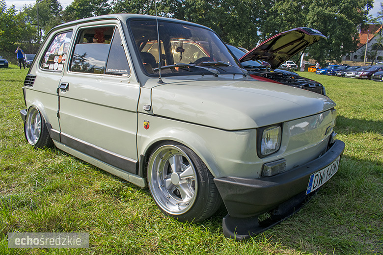 Charytatywny zlot samochodów modyfikowanych w Malczycach