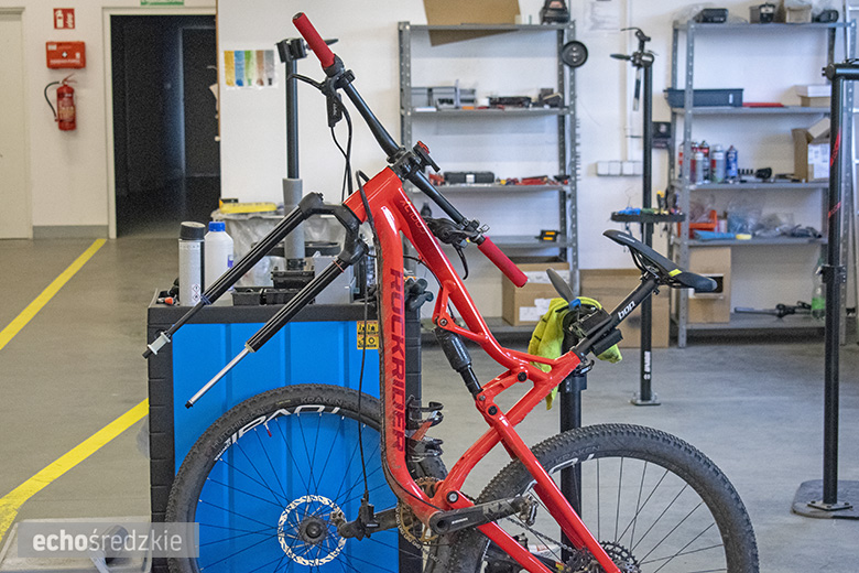 Zakład produkcji rowerów elektrycznych EcoBike