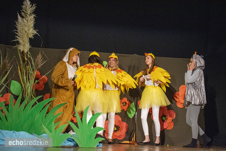 Przedstawienie w wykonaniu nauczycieli