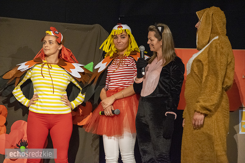 Przedstawienie w wykonaniu nauczycieli