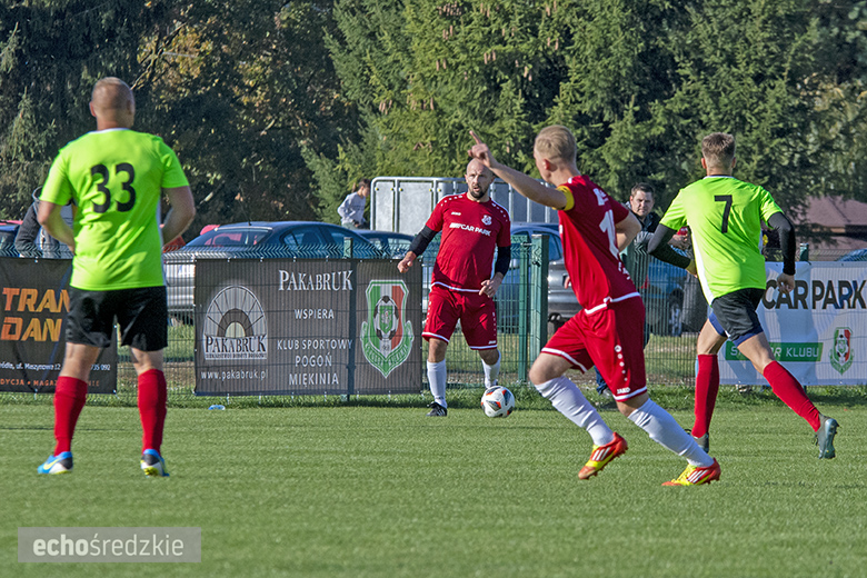 Pogoń Miękinia - Zjednoczeni Łowęcice 8:0