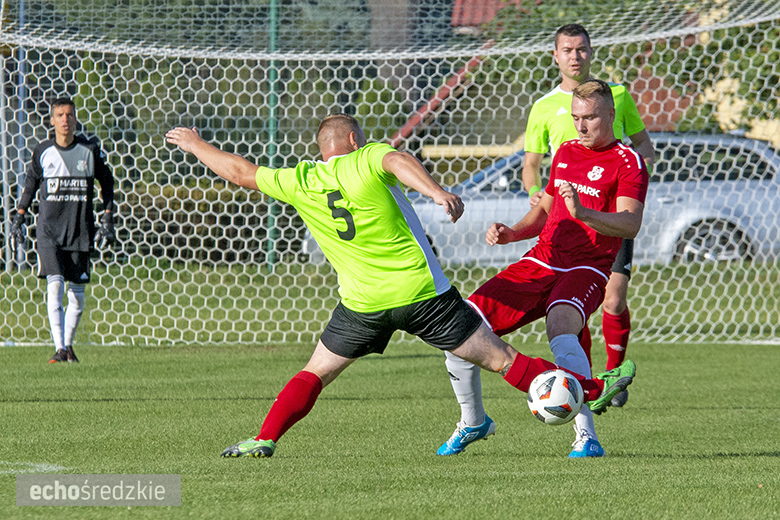 Pogoń Miękinia - Zjednoczeni Łowęcice 8:0