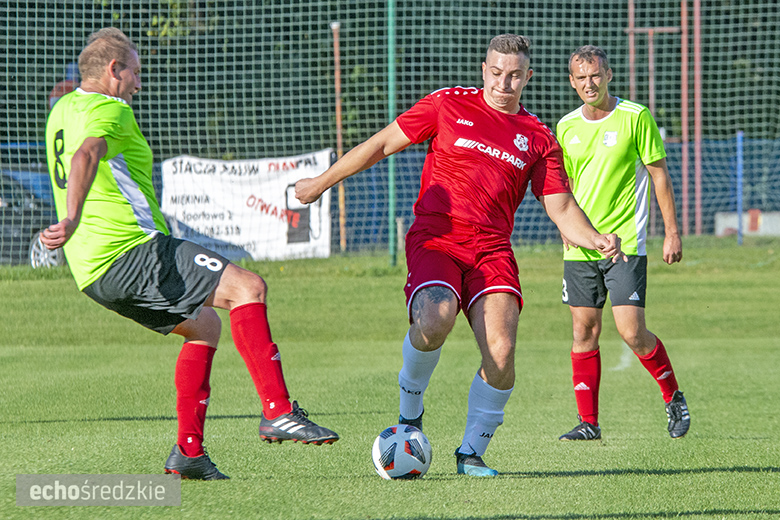 Pogoń Miękinia - Zjednoczeni Łowęcice 8:0