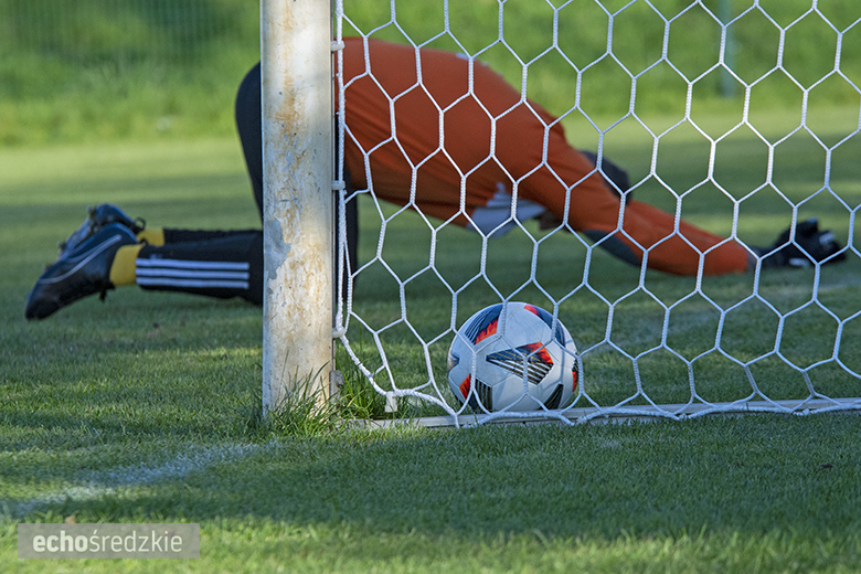 Pogoń Miękinia - Zjednoczeni Łowęcice 8:0