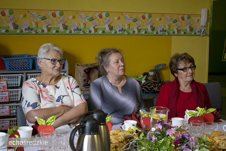 Przedstawienie "Królewna Śnieżka" w wykonaniu najstarszej grupy