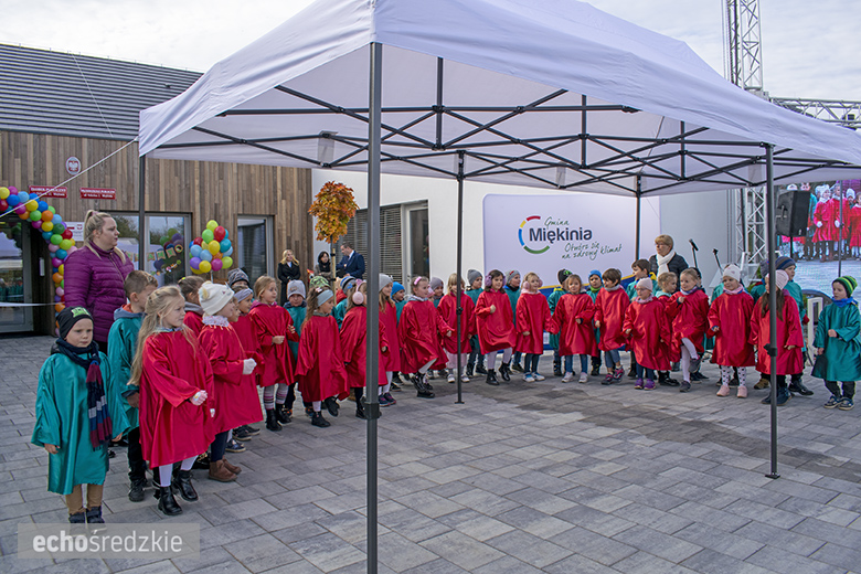 Oficjalne otwarcie kompleksu żłobko-przedszkolnego w Miękini
