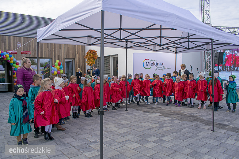 Oficjalne otwarcie kompleksu żłobko-przedszkolnego w Miękini