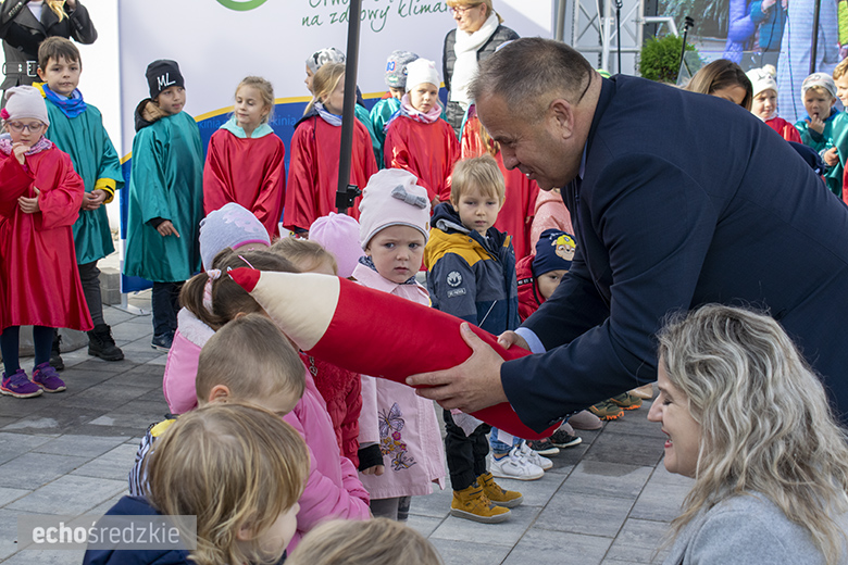 Oficjalne otwarcie kompleksu żłobko-przedszkolnego w Miękini