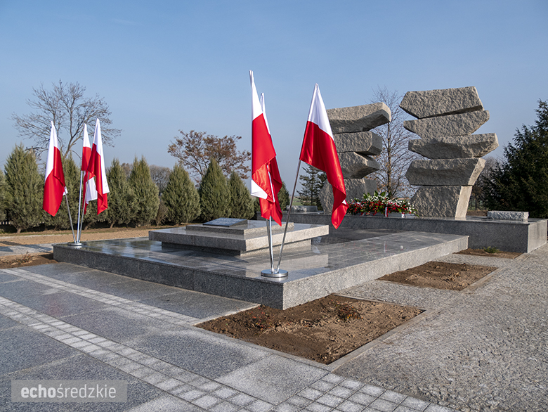 Obchody Święta Niepodległości w Kostomłotach