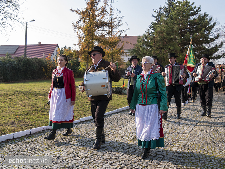 Obchody Święta Niepodległości w Kostomłotach