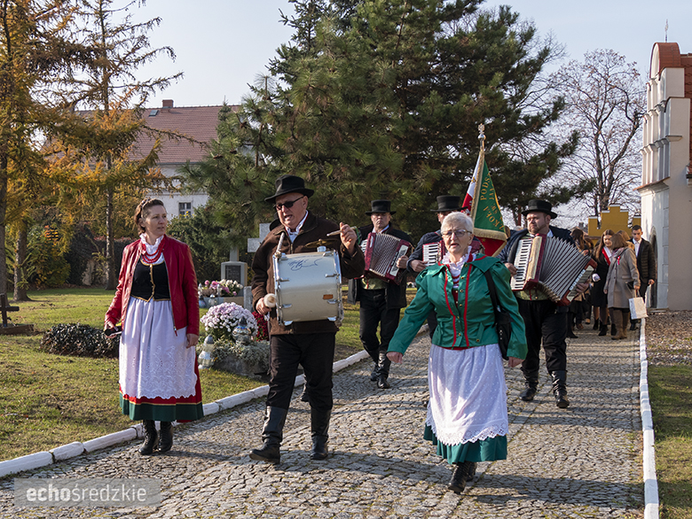 Obchody Święta Niepodległości w Kostomłotach