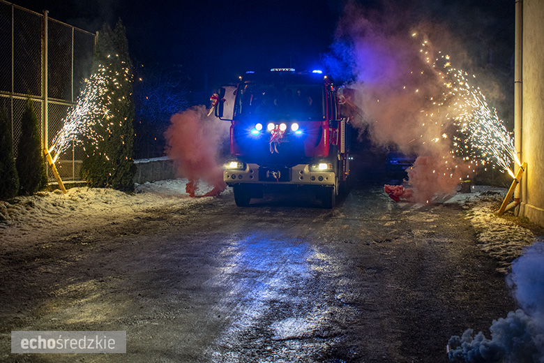 Powitanie nowego samochodu OSP Lusina