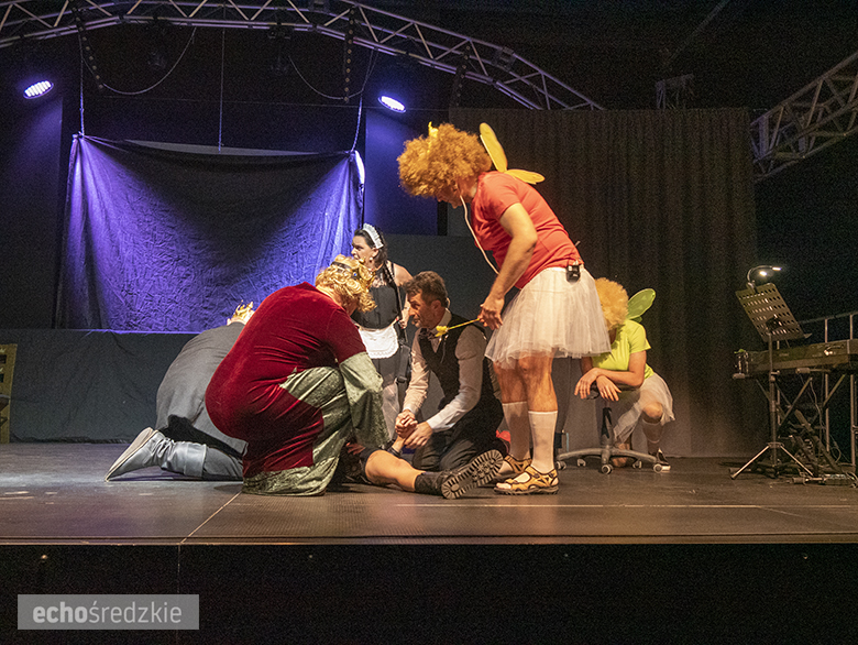 Spektakl "Śpiąca Królewna" w Powiatowym Centrum Kultury Alternatywnej