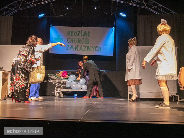 Spektakl "Śpiąca Królewna" w Powiatowym Centrum Kultury Alternatywnej