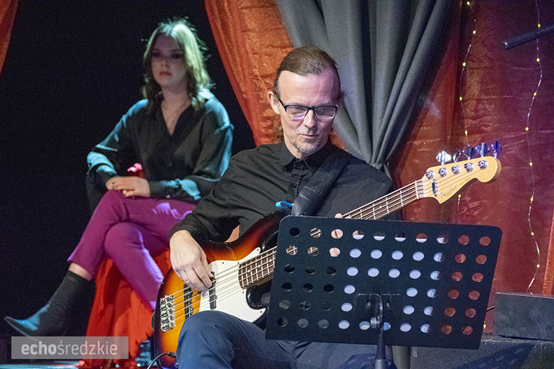 "O północy w Paryżu" w Powiatowym Centrum Kultury Alternatywnej