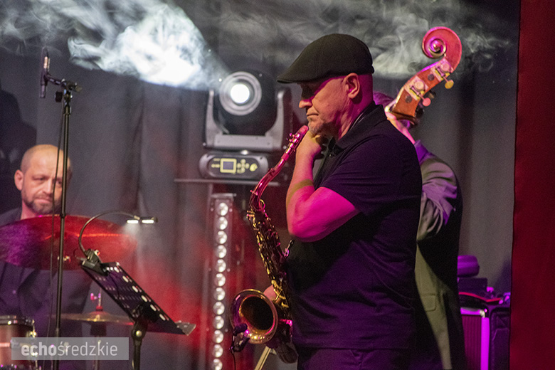 Wystawa prac Ryszarda Żłobińskiego wraz z koncertem JazzMal