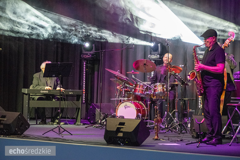 Wystawa prac Ryszarda Żłobińskiego wraz z koncertem JazzMal