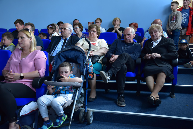 Występy w sali widowiskowej GOKiS w Malczycach