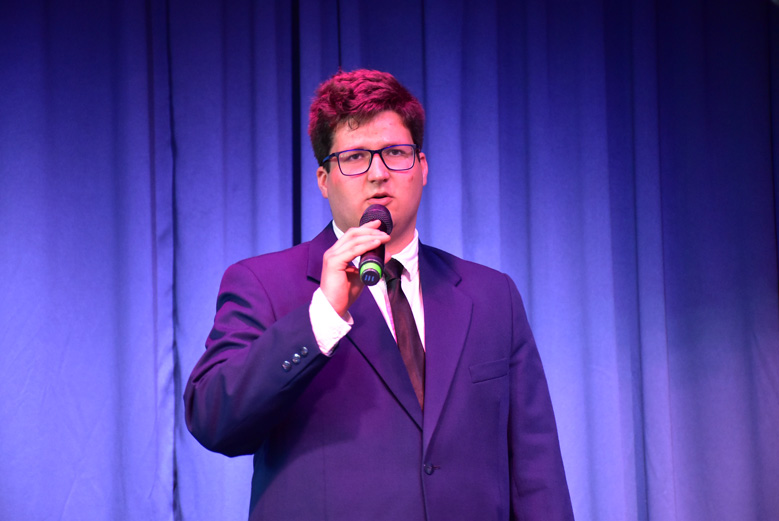 Występy w sali widowiskowej GOKiS w Malczycach