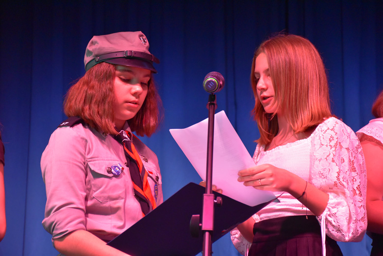 Występy w sali widowiskowej GOKiS w Malczycach