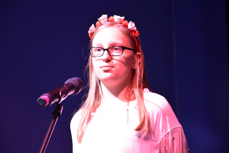 Występy w sali widowiskowej GOKiS w Malczycach