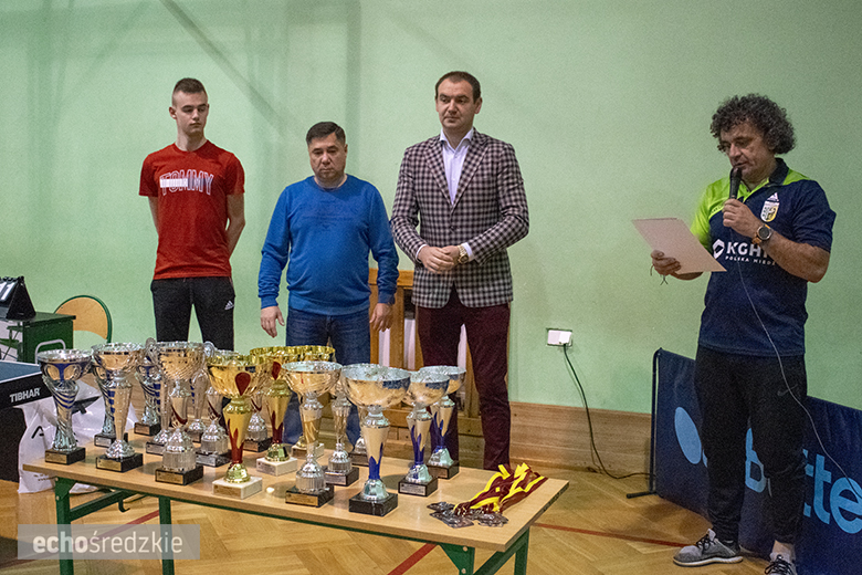 Turniej tenisa stołowego zwieńczony piknikiem w Wojczycach