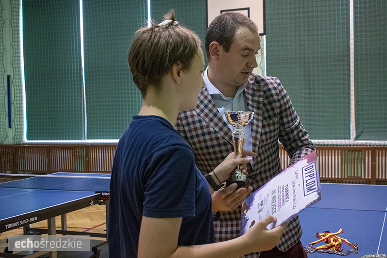 Turniej tenisa stołowego zwieńczony piknikiem w Wojczycach