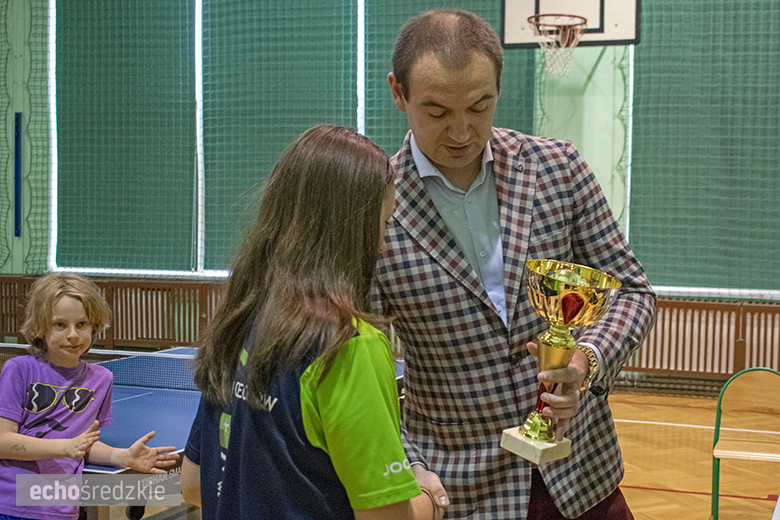 Turniej tenisa stołowego zwieńczony piknikiem w Wojczycach