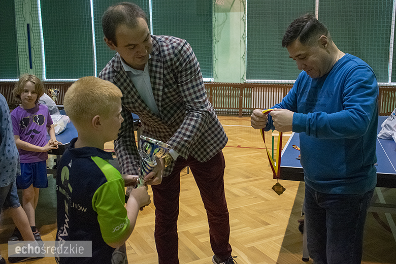 Turniej tenisa stołowego zwieńczony piknikiem w Wojczycach