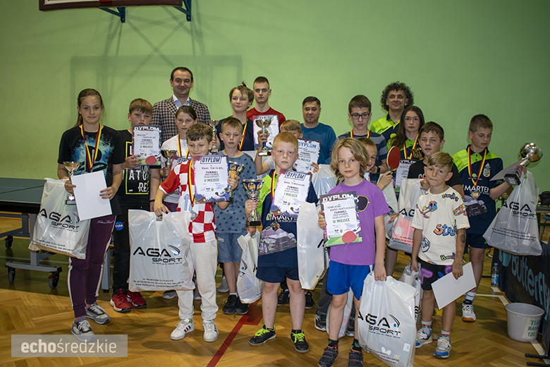 Turniej tenisa stołowego zwieńczony piknikiem w Wojczycach