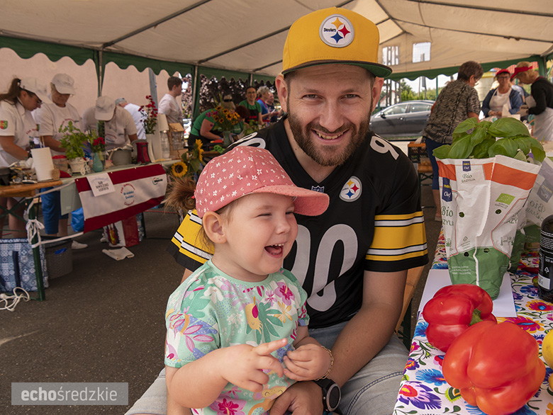 KGW Malczyce z najlepszą rybą z grilla.