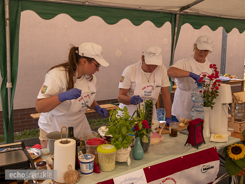 KGW Malczyce z najlepszą rybą z grilla.