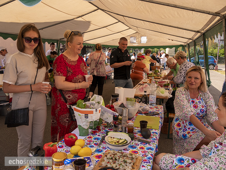 KGW Malczyce z najlepszą rybą z grilla.