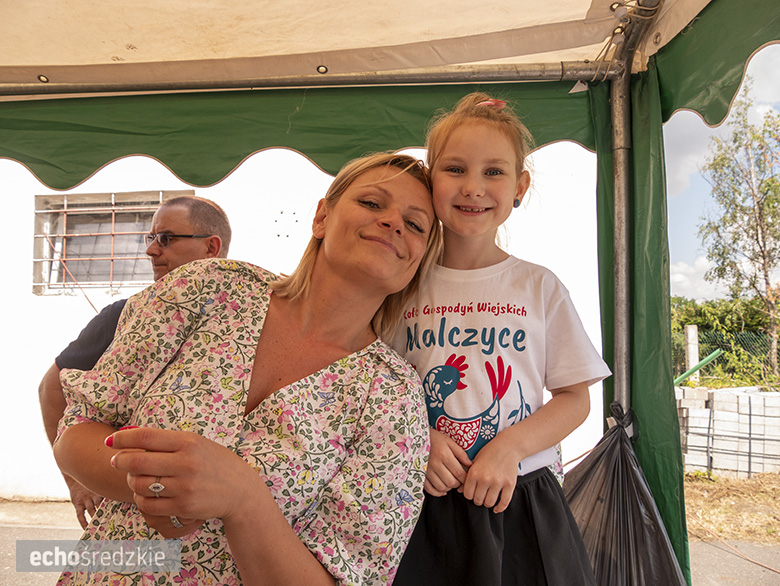 KGW Malczyce z najlepszą rybą z grilla.