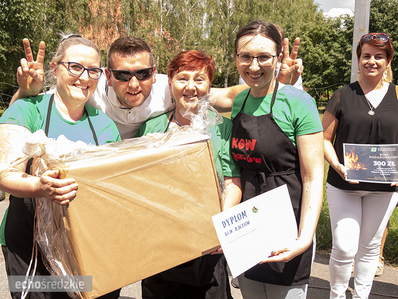 KGW Malczyce z najlepszą rybą z grilla.