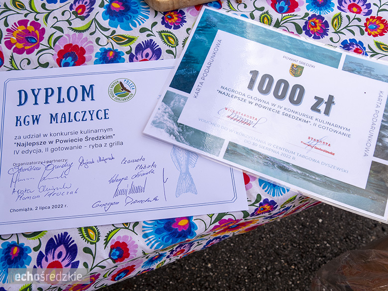 KGW Malczyce z najlepszą rybą z grilla.