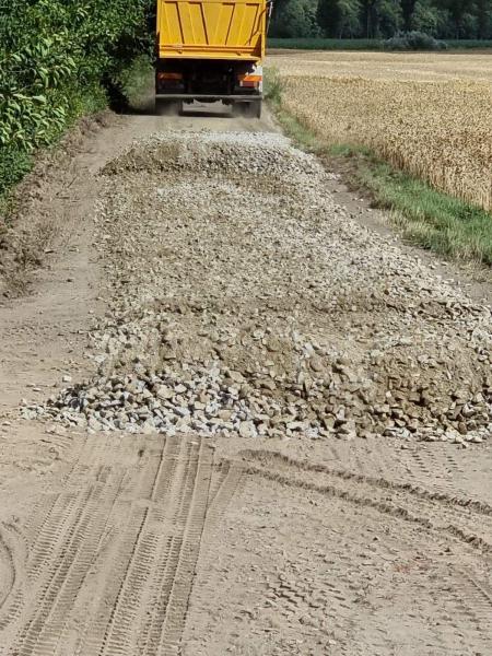 Remont drogi w miejscowości Lasek