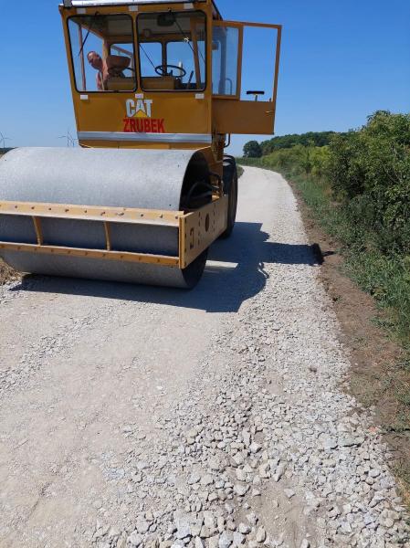 Remont drogi w miejscowości Lasek