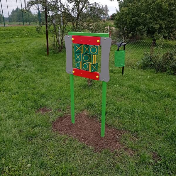 Doposażono 17 placów zabaw