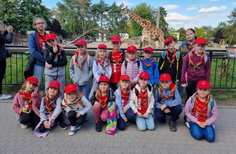 Zuchy z 36. GZ Ogniste Smoki odwiedził wrocławskie ZOO