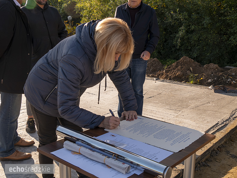 Wmurowano kamień węgielny w budynek remizy strażackiej w Bogdanowie