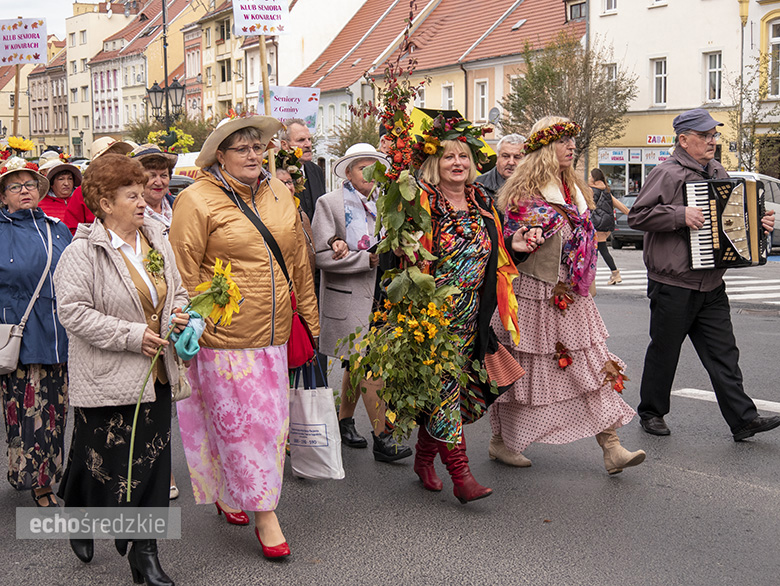 "Wiosna Jesienią" pod takim hasłem obchodzono Powiatowy Dzień Seniora