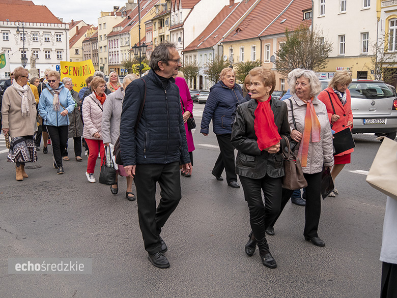 "Wiosna Jesienią" pod takim hasłem obchodzono Powiatowy Dzień Seniora