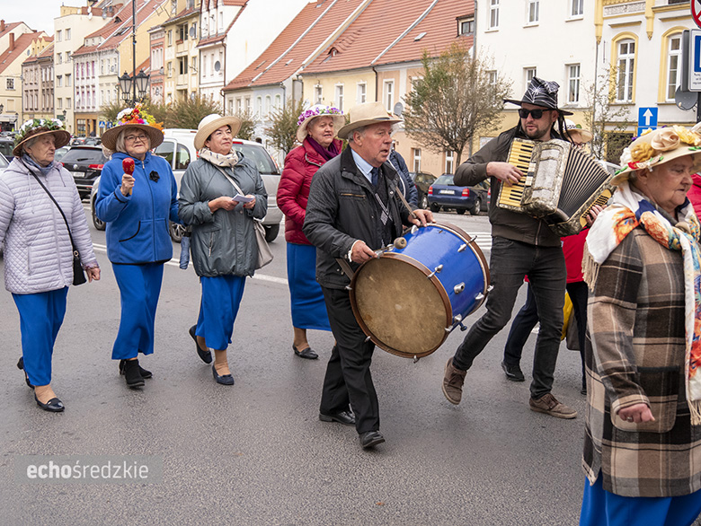 "Wiosna Jesienią" pod takim hasłem obchodzono Powiatowy Dzień Seniora