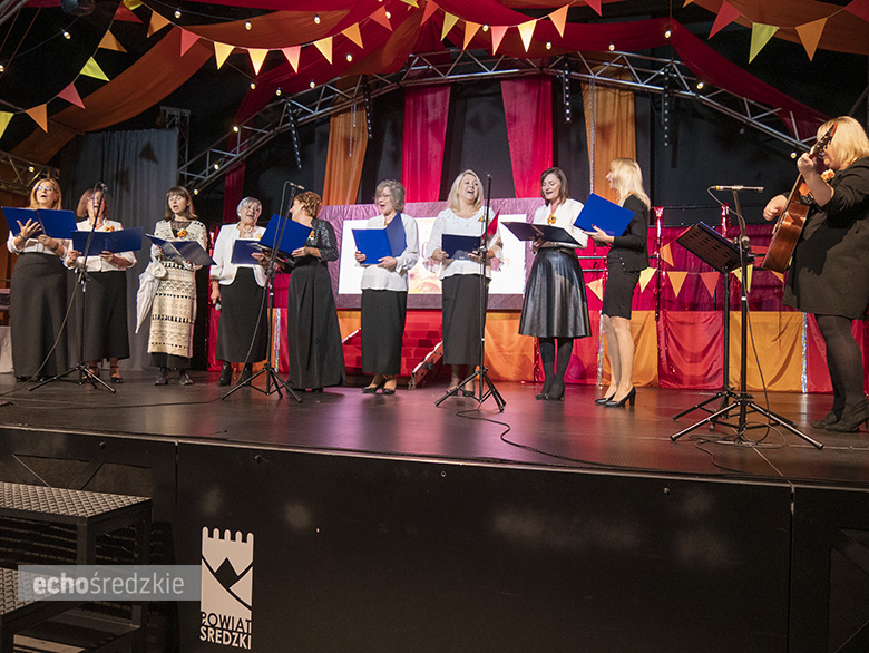 "Wiosna Jesienią" pod takim hasłem obchodzono Powiatowy Dzień Seniora