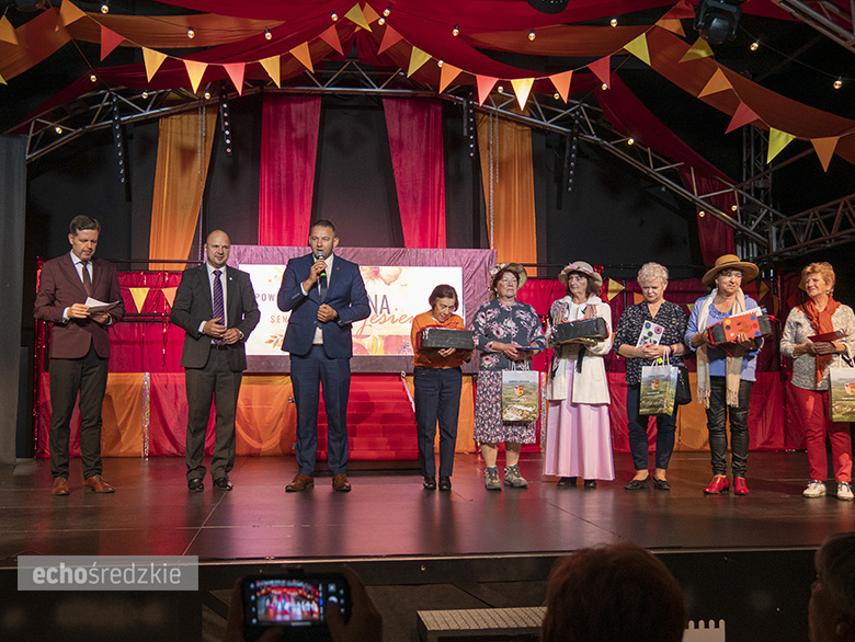 "Wiosna Jesienią" pod takim hasłem obchodzono Powiatowy Dzień Seniora