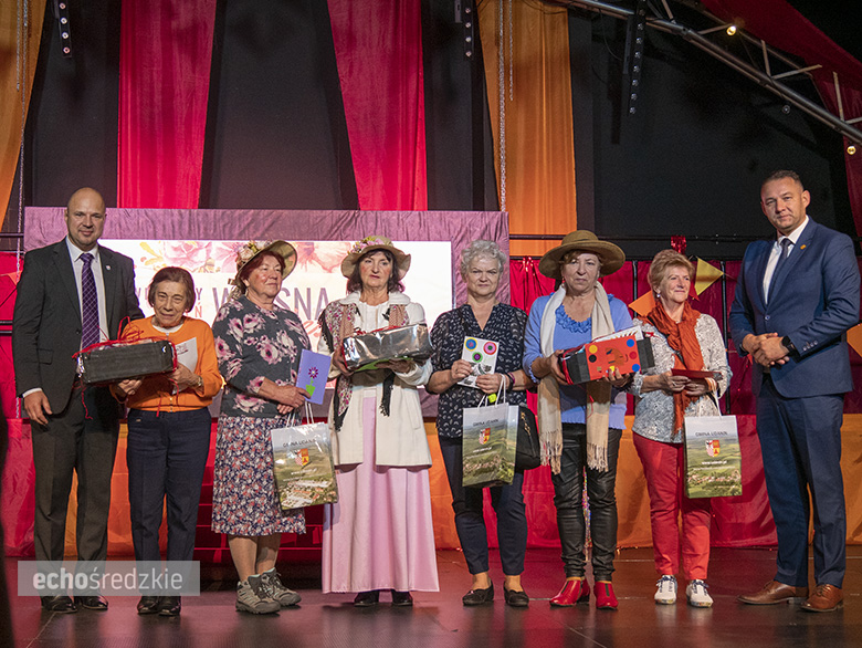 "Wiosna Jesienią" pod takim hasłem obchodzono Powiatowy Dzień Seniora